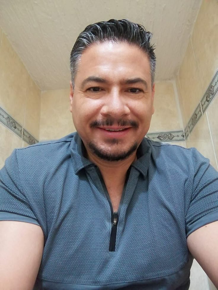 <em>Diego Macaya - Santiago de Chile</em>